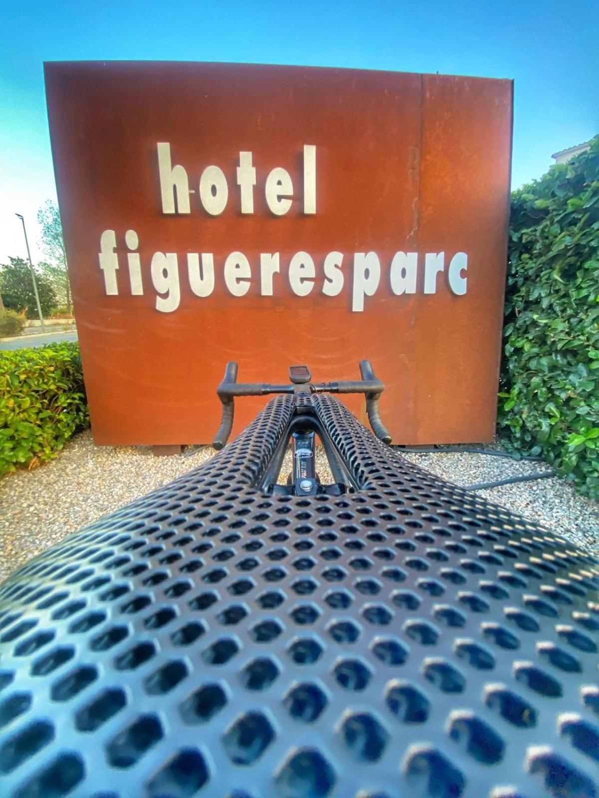 Hotel & Restaurant Figueres Parc Los Hostalets de Llers エクステリア 写真