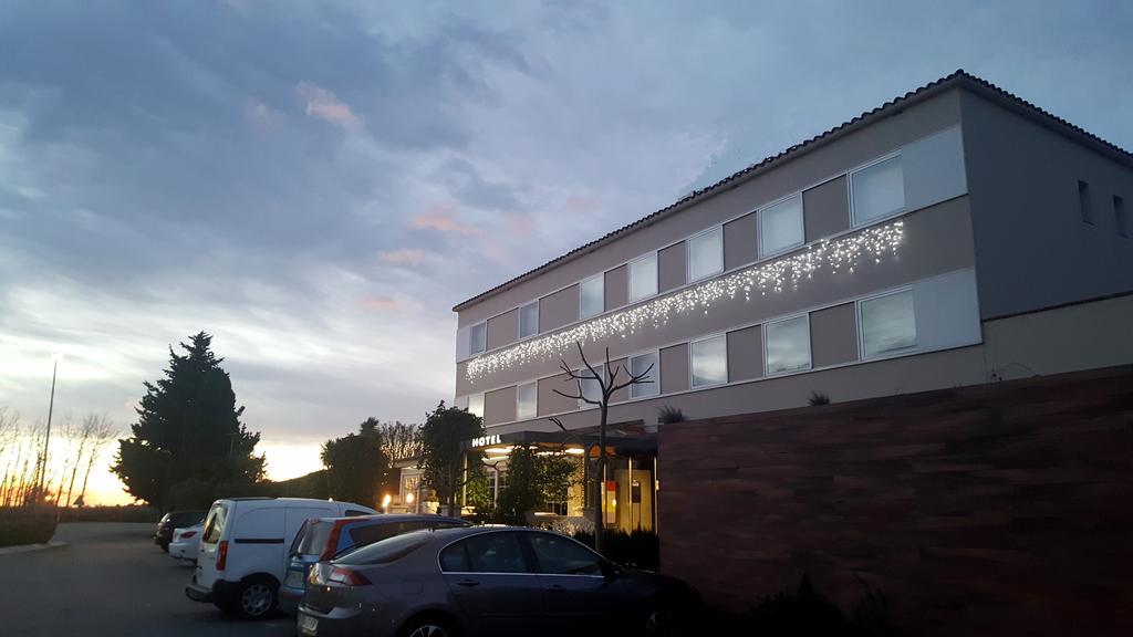 Hotel & Restaurant Figueres Parc Los Hostalets de Llers エクステリア 写真